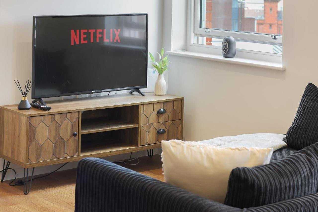 Modern 2-Bed Apartment, Free Parking, City Centre, Netflix & Pet Friendly - Hosted By Stay Host Save Sheffield Kültér fotó